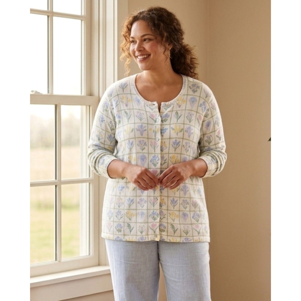 Crown & Ivy Cardigan Sweater Womens XXL White Floral Knit Button Spring Long Sle